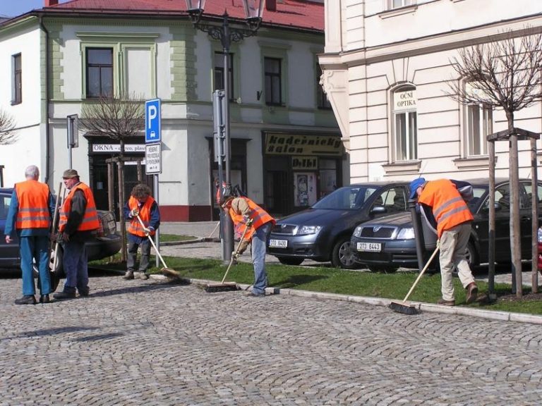 MĚSTO BUDE ČIŠTĚJŠÍ: STARTUJE JARNÍ ÚKLID