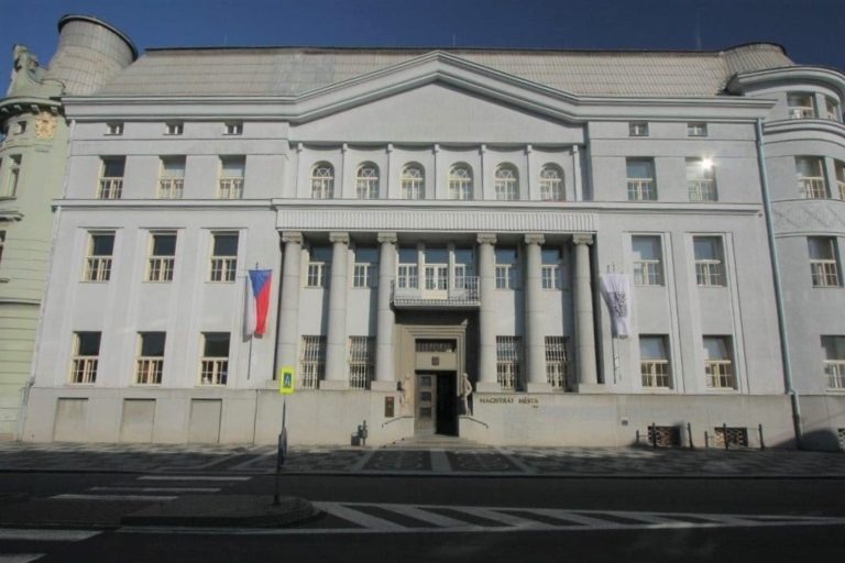 STAVEBNÍ ÚŘAD A ODDĚLENÍ VODNÍHO HOSPODÁŘSTVÍ VE ČTVRTEK 21. ŘÍJNA UZAVŘENO