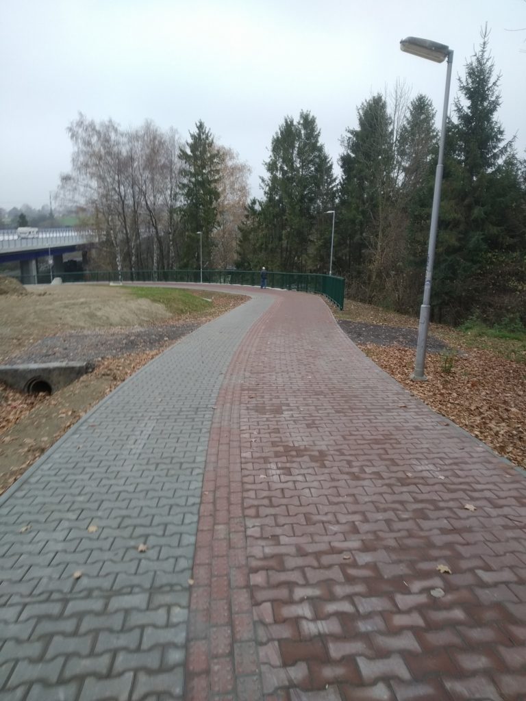 Z MÍSTKU NA OLEŠNOU PO NOVÉ CYKLOSTEZCE