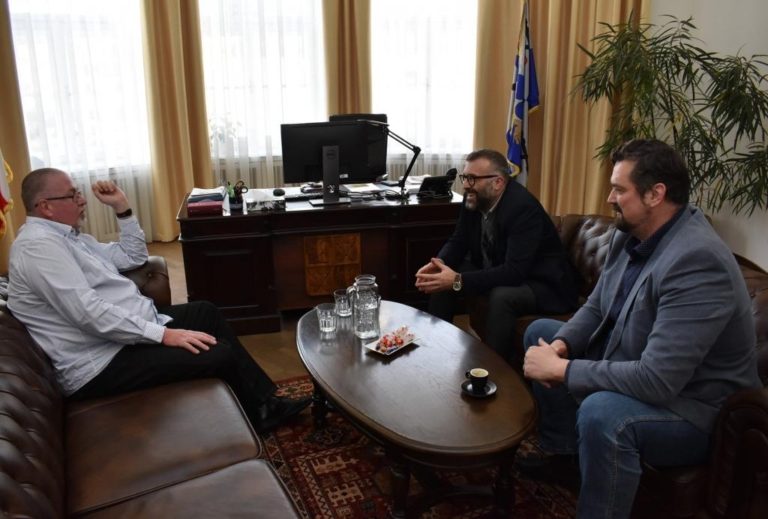 KRAJ PODPOŘIL VZNIK ZUBNÍ POHOTOVOSTI VE FRÝDKU-MÍSTKU