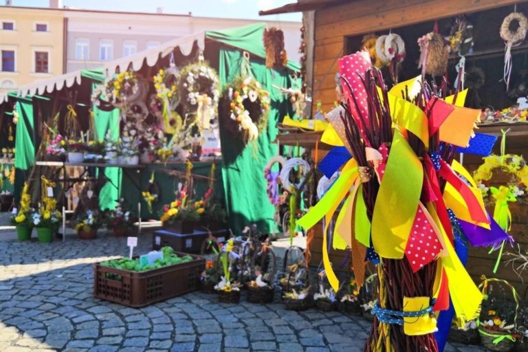 FRÝDEK-MÍSTEK OSLAVÍ PŘÍCHOD JARA, ZAČÍNÁ VELIKONOČNÍ MĚSTEČKO