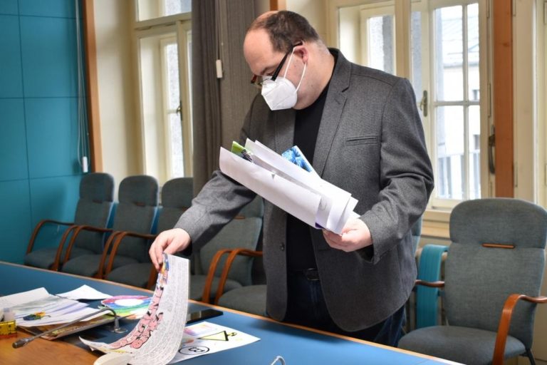 VYBRALI JSME DĚTSKÝ VZKAZ DO KOSTELNÍ VĚŽE