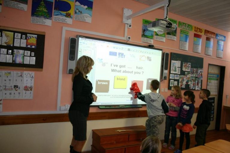 Základní školy získaly novou výpočetní techniku