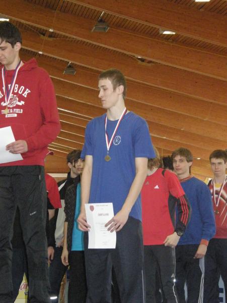 Další dvě medaile atletů z Mistrovství ČR