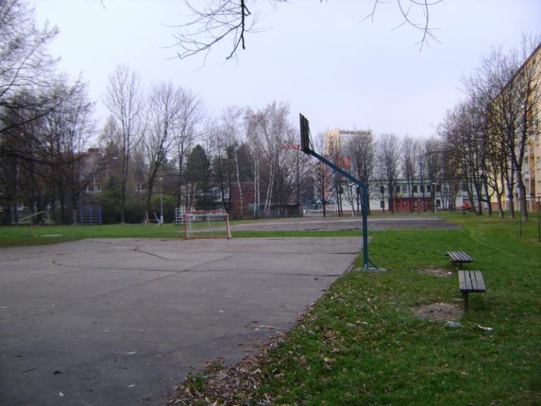 Nové dětské hřiště na ul. F. Linharta