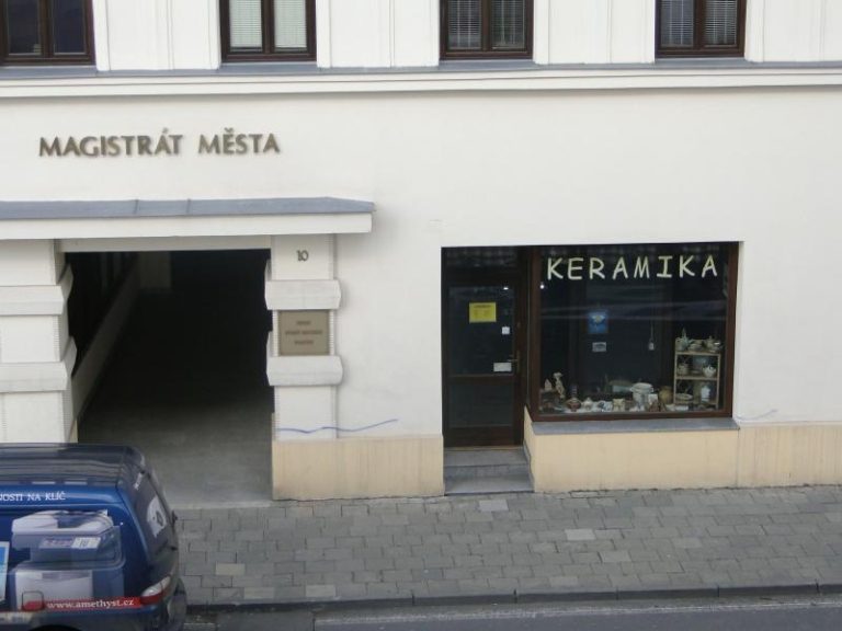 Nebytové prostory k pronájmu