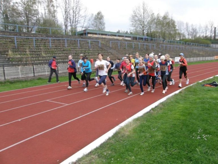 Rekordní Trojka TISu na dráze