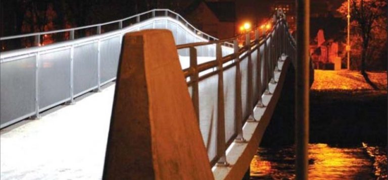 Stavba roku Moravskoslezského kraje 2009 – hlasujte pro lávku přes Ostravici