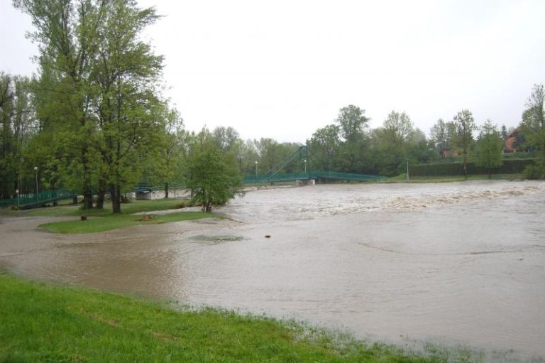 Další povodňová noc by měla být klidnější