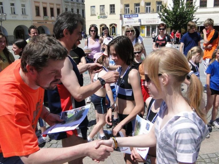 Běh mezi náměstími – téměř 200 účastníků