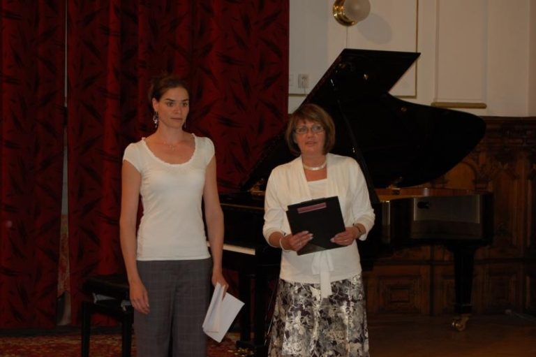 VE FRÝDKU-MÍSTEKU BYL ZAHÁJEN 16. MEZINÁRODNÍ FOLKLORNÍ FESTIVAL