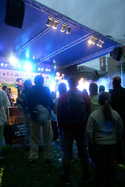 Skvělou show nezastavil ani déšť