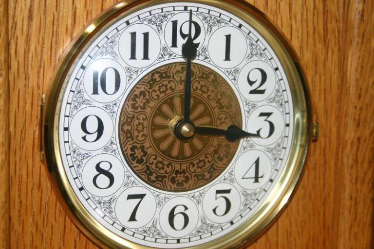 Změna času – budeme spát o hodinu déle