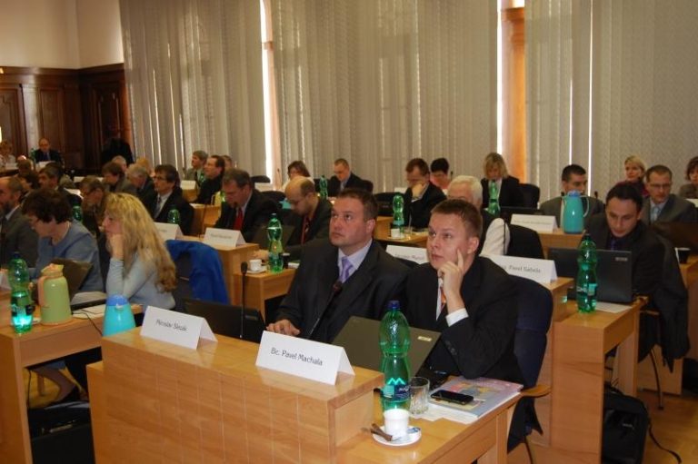 Zastupitelé rozdělili poslední peníze z rozpočtu pro tento rok