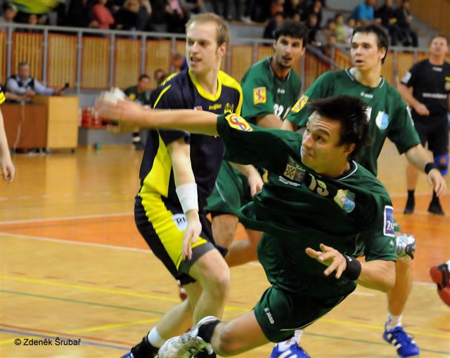 ZUBR extraliga házené mužů 15. kolo