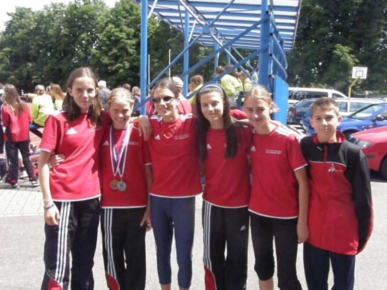 Běžkyně Helena Benčová veze z Olympiády mládeže dvě medaile