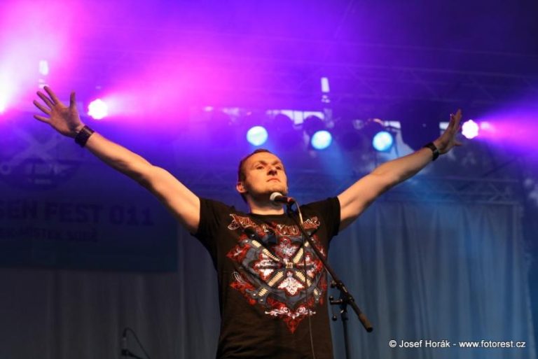 Sweetsen fest nezklamal, sbírky vynesly historickou částku