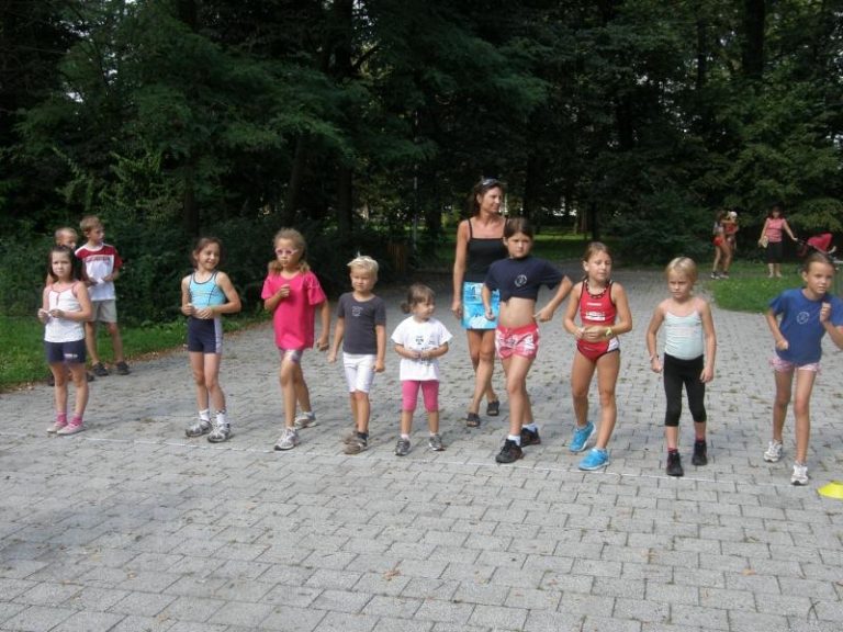 Krásné počasí na Běhu místeckým parkem