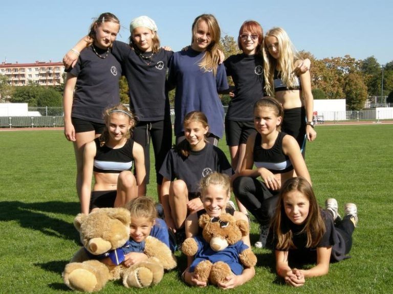 Mladším žákyním utekla smolně bronzová medaile