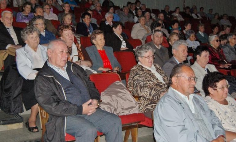 Kulturní zážitek pro jubilanty zajistilo město Frýdek-Místek dne 10. 10. 2011
