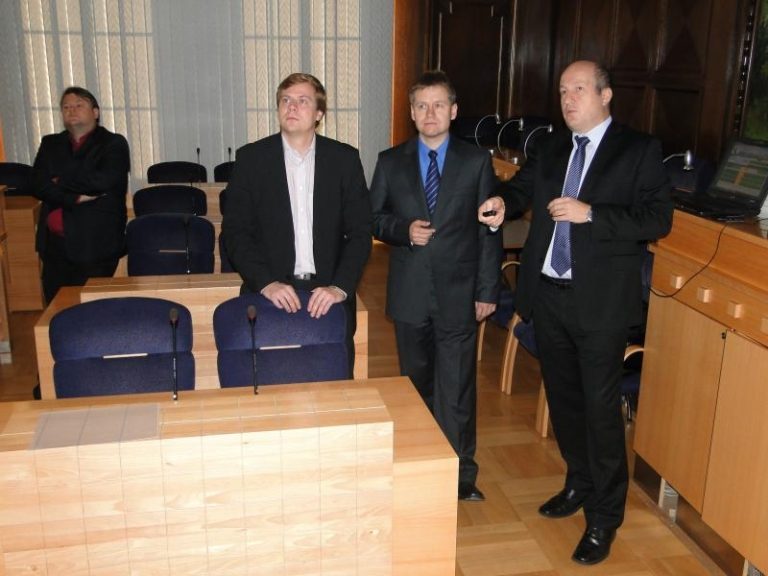 Město nakoupí elektřinu levněji než na burze