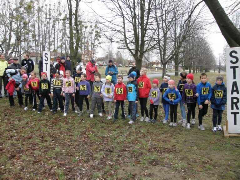 Dvě stovky běžců na Olešné