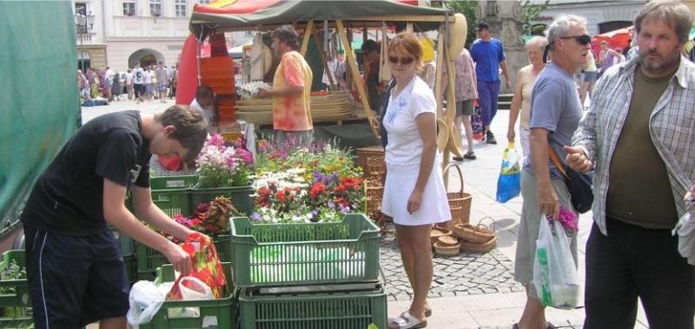 Místecké náměstí ožije květinovým trhem