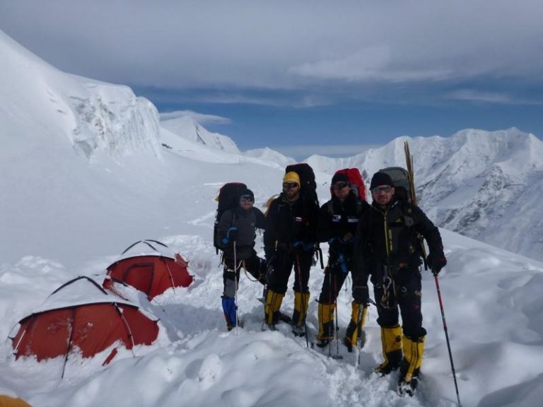 Dhaulagiri na vrchol nikoho nepustila