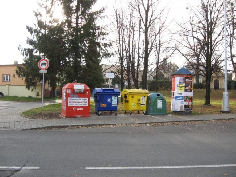 Město upravilo některá stanoviště pro kontejnery