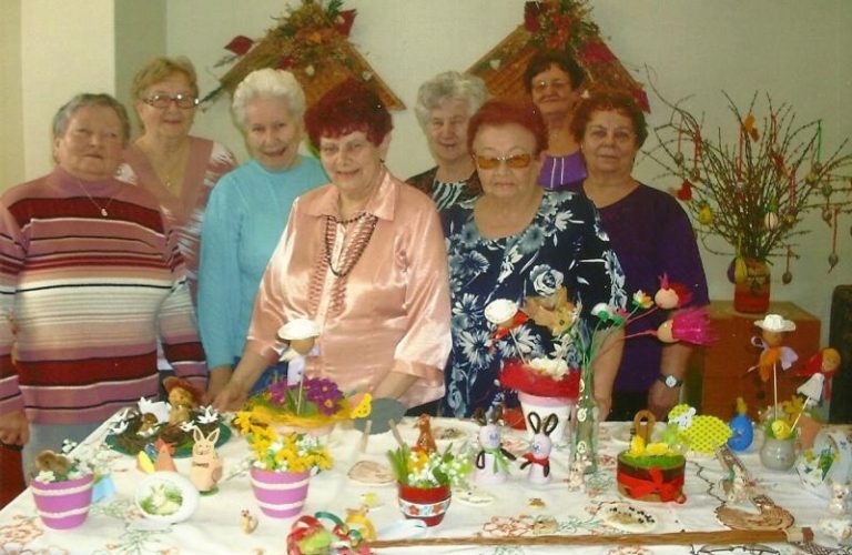 Ohlédnutí za velikonočními dílnami v roce 2013 na Klubech seniorů statutárního města Frýdek-Místek