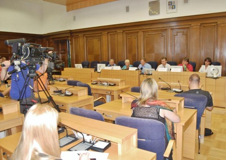 Výstupy z dnešní tiskové konference