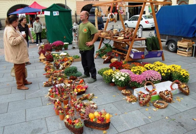 Farmářské trhy ve znamení Dušiček