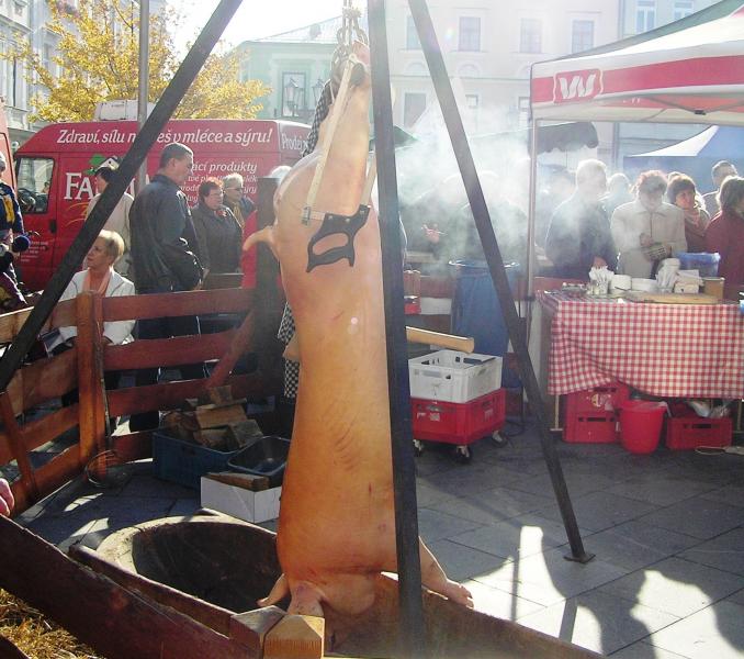 Farmářské trhy okoření zabijačka