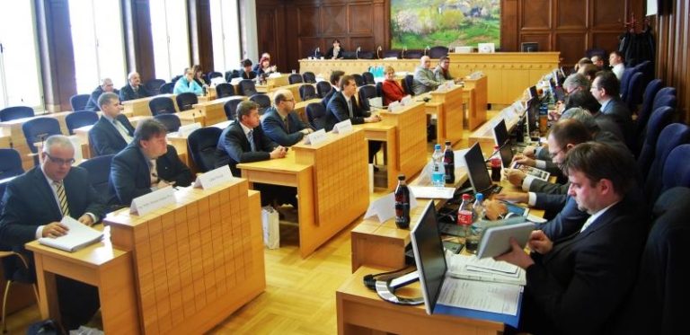 Rada Moravskoslezského kraje zasedala na magistrátu města