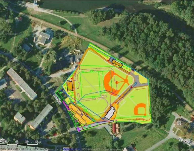 Začínáme stavět basebalové hřiště