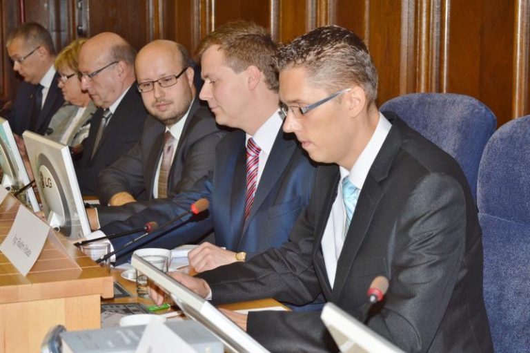 Jmenovité seznamy radních města a členů kontrolního a finančního výboru