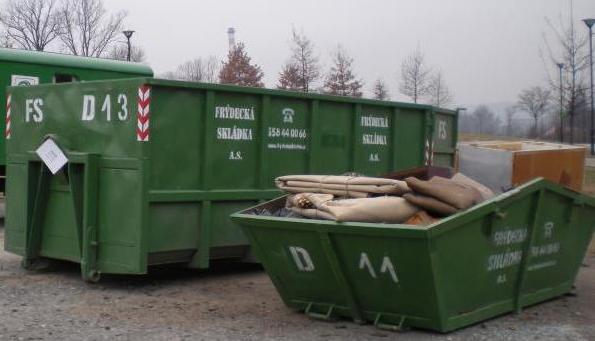 Jarní úklid zahrnuje i přistavení velkoobjemových kontejnerů