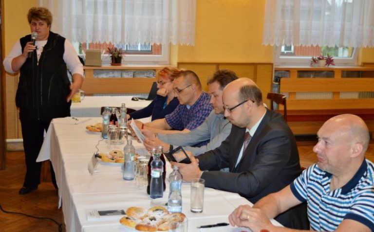 Zelinkovice trápí betonárka, skládka a hluk