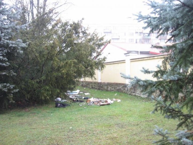 1,08 t odpadu zlikvidováno v měsíci dubnu 2015 z černých skládek