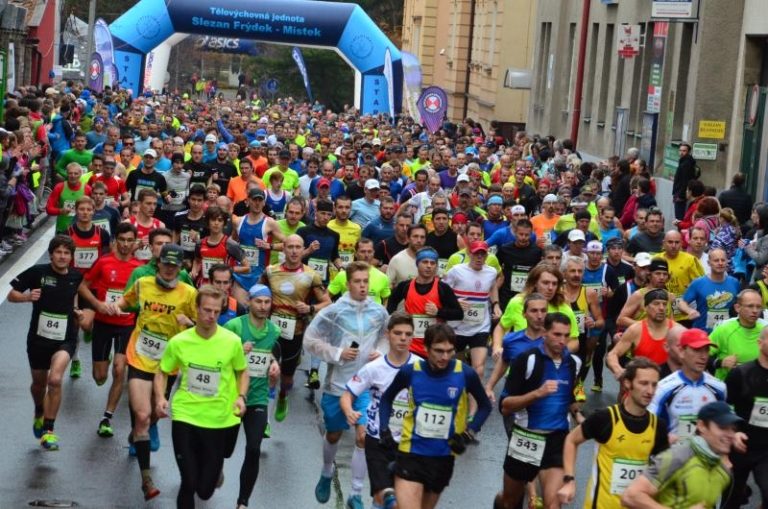 Hornická desítka i za mírného deště trhala rekordy