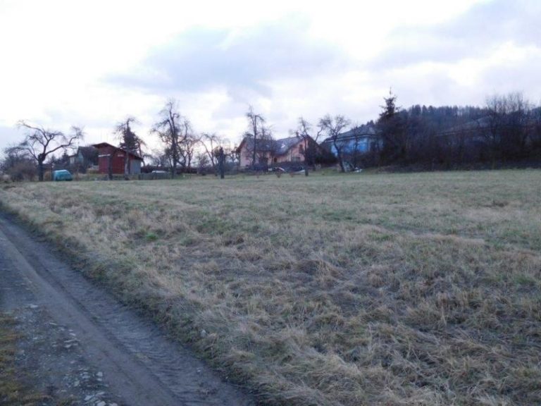 Nabídka pozemků k prodeji – p.č. 499 a části p.č. 1631 a p.č. 1632, k.ú. Chlebovice