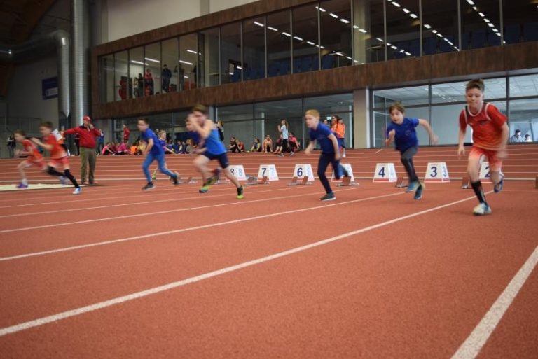 V Ostravě to atletům cinkalo