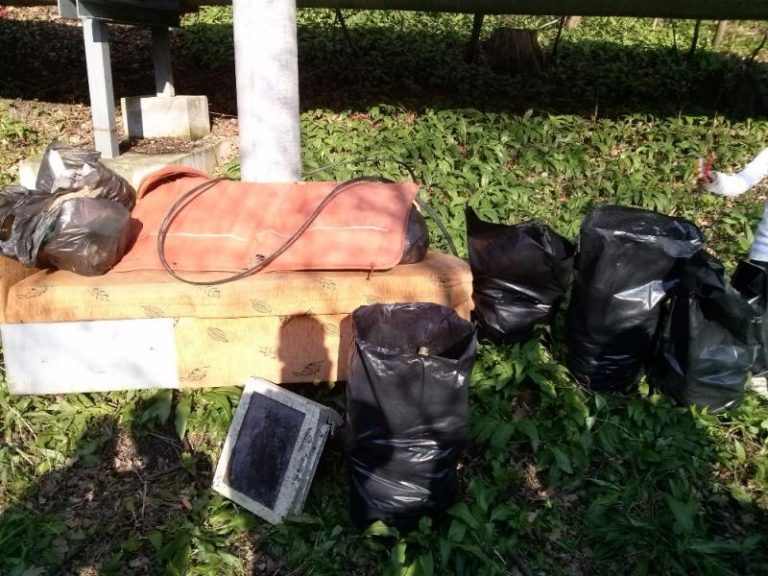 3,47 t odpadu zlikvidováno v měsíci dubnu z černých skládek