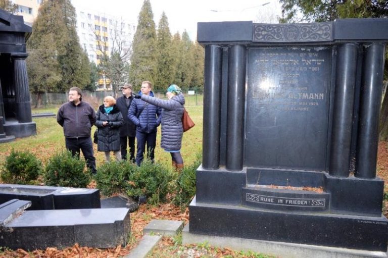 Komentované prohlídky na židovském hřbitově