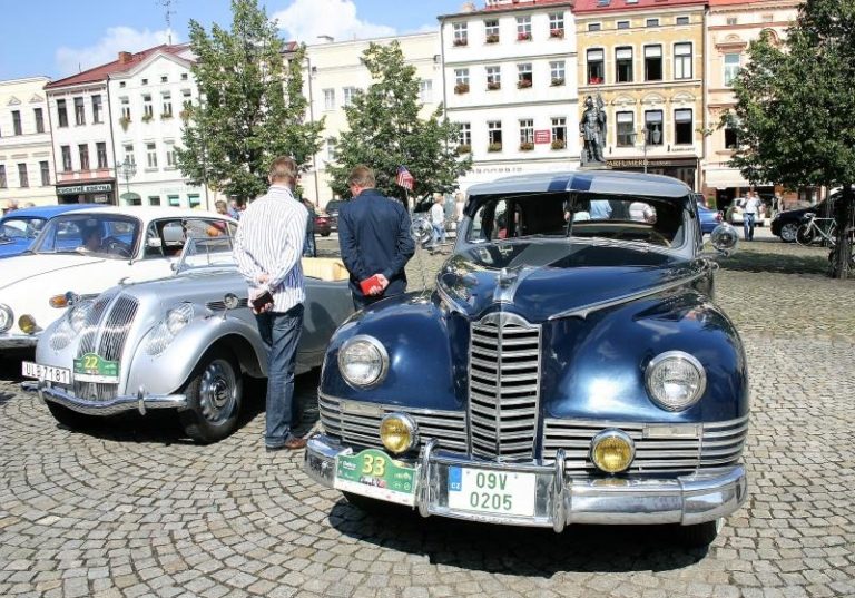 Do Frýdku-Místku zavítají nablýskaní veteráni a vyhrávat k tomu bude jazz