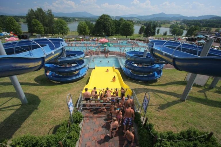 O víkendu koupání v aquaparku Olešná za poloviční vstupné