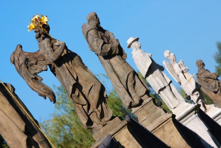 Vydejte se s námi objevovat sochy a erby ulic Frýdku