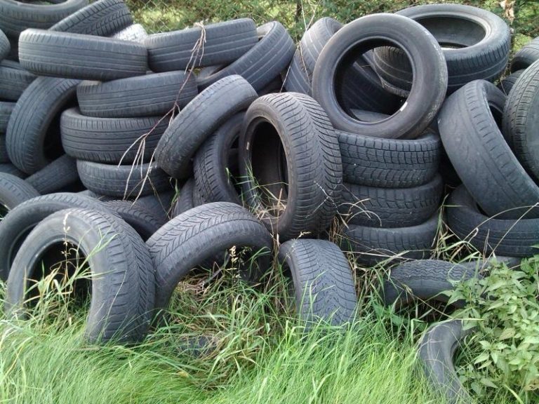 Kam s ojetými pneumatikami?