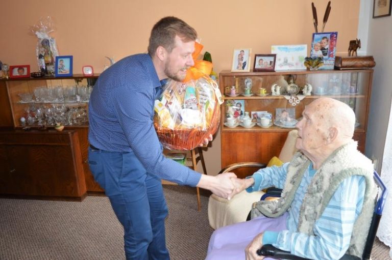 Frýdek-Místek má stoletého muže, který ještě v 87 vyšel na Lysou horu