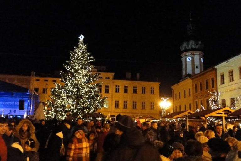 Rozsvícení Vánočního stromu – 1. prosince